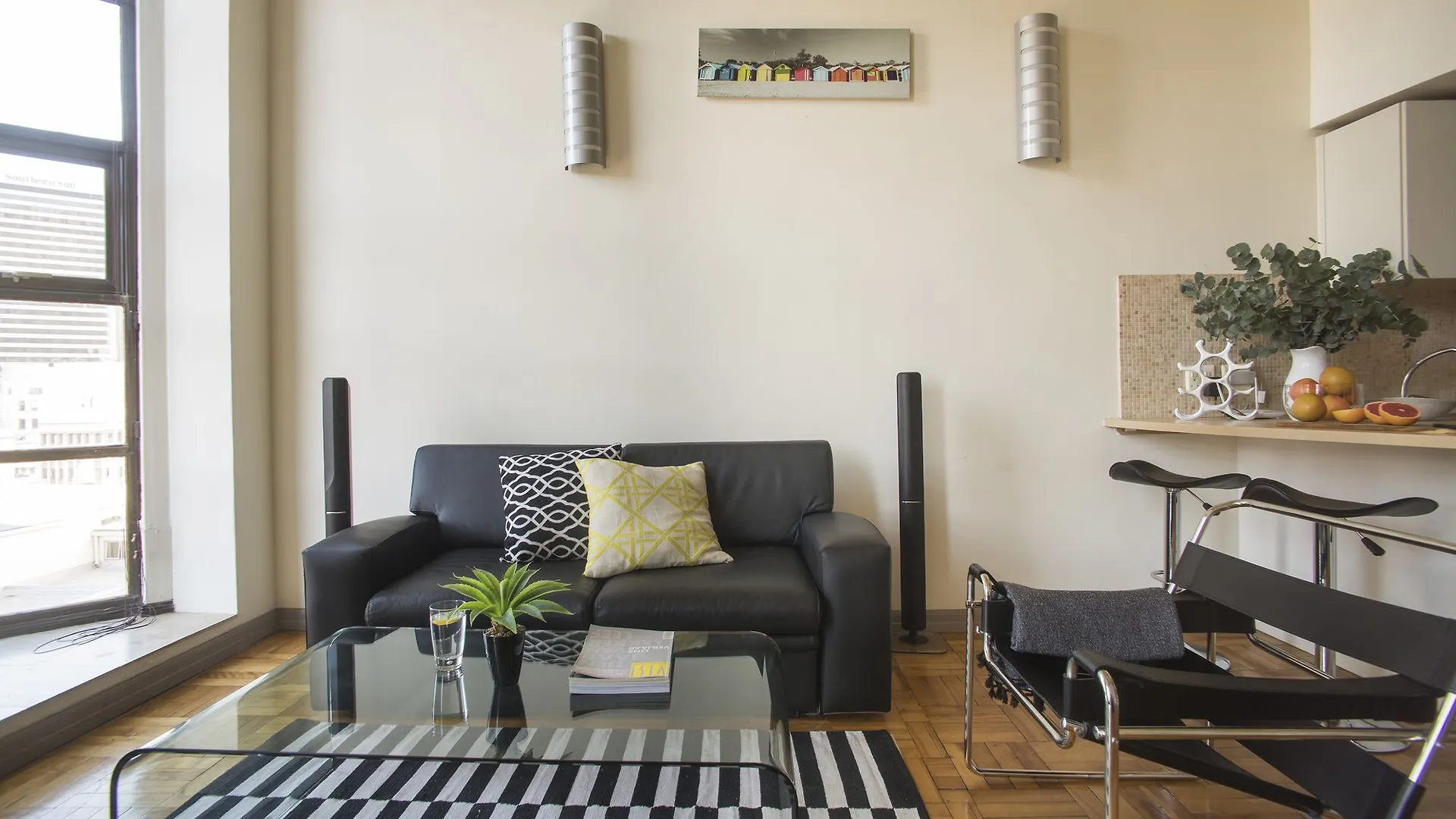 708 Mutual Heights Apartment Cape Town